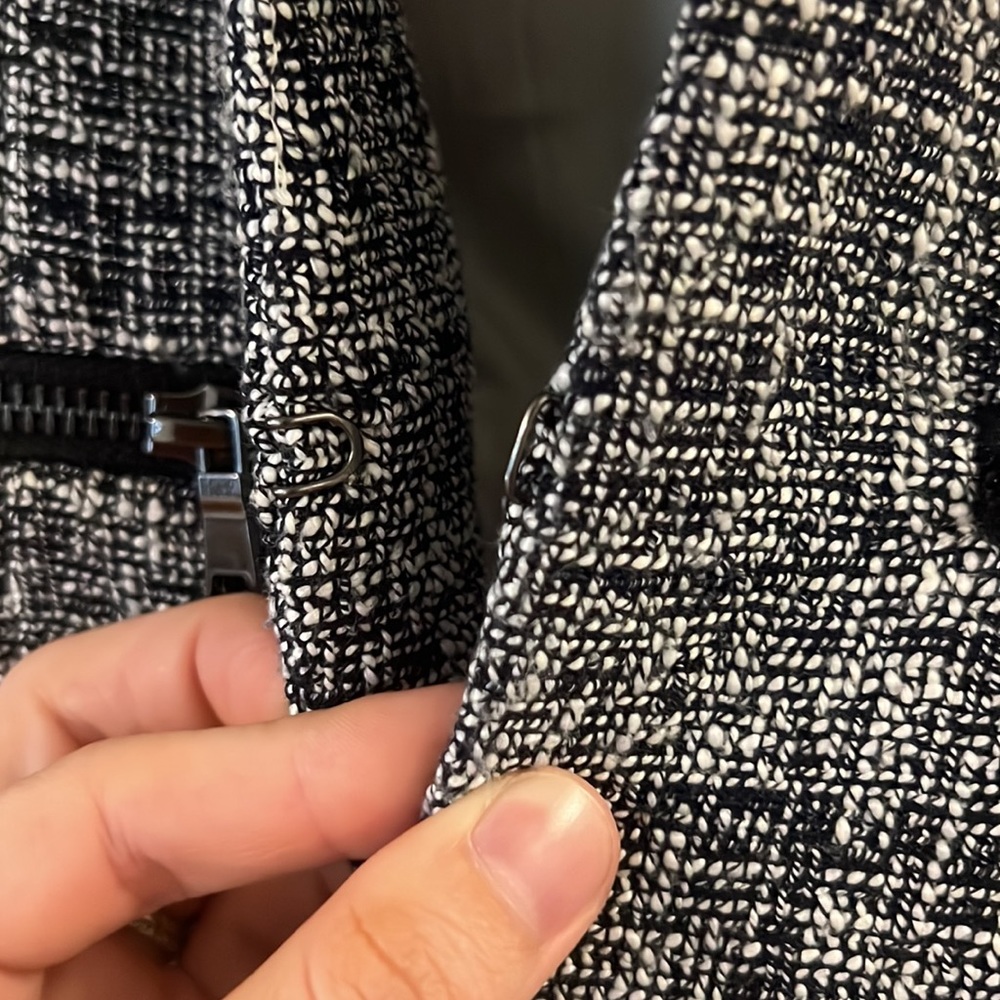 Fitting Blazer - Picture 4 of 4